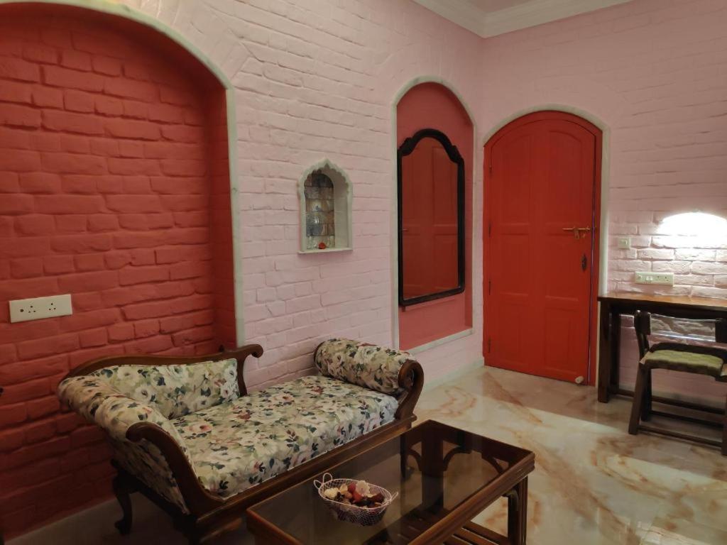 Rose Heritage Home Benares Buitenkant foto